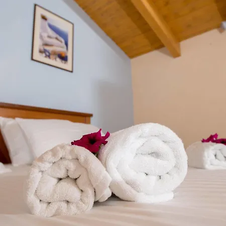 Apartahotel Edelweiss 3*